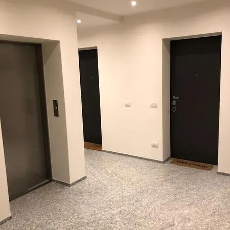 Zen House+garden&garage-lecco's Core-como's Lake Apartment Lecco